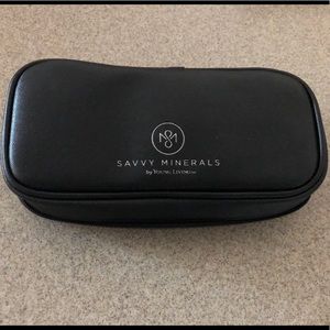 Young Living Savvy Minerals Brush Set